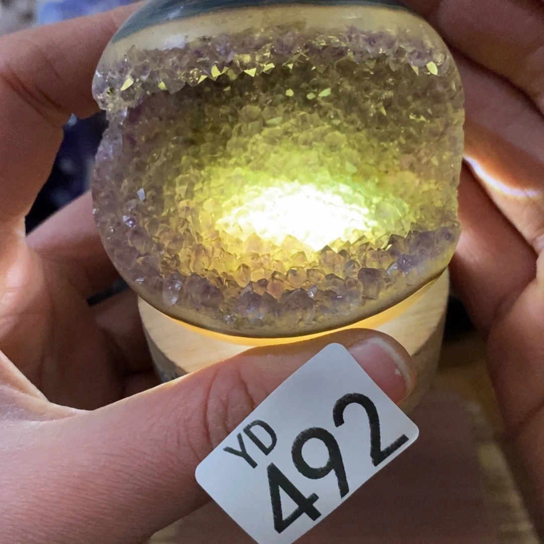 水晶大型摆件（非配饰）未镶嵌