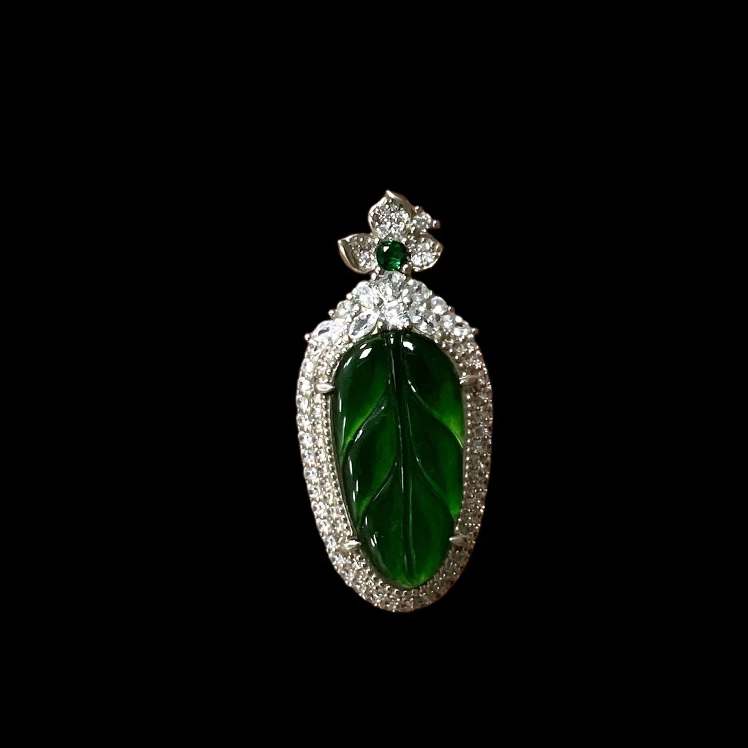 8866翡翠吊坠孤品