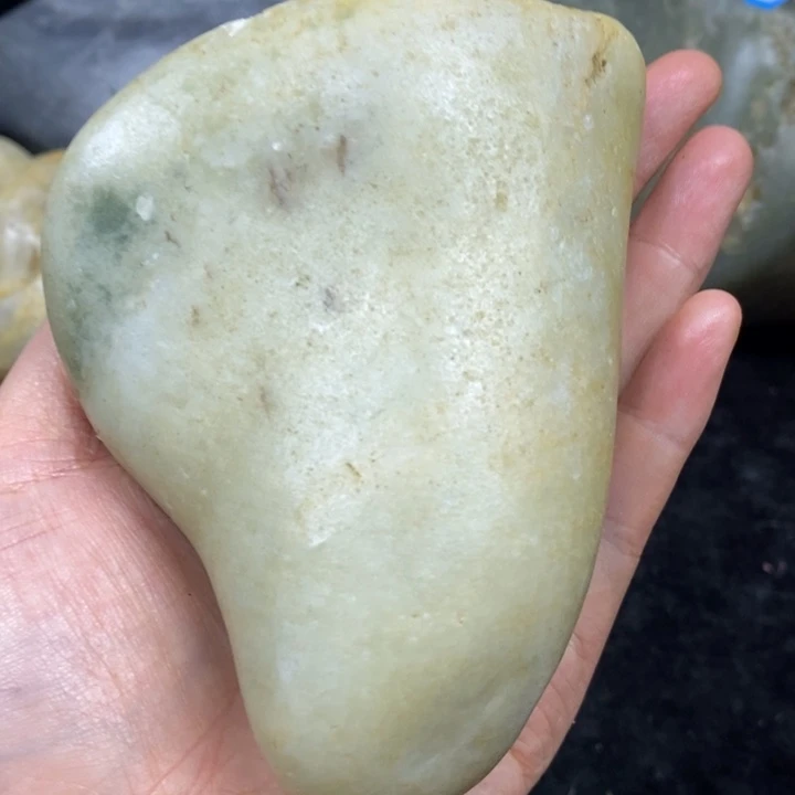 未镶嵌和田玉（糖玉）挂件