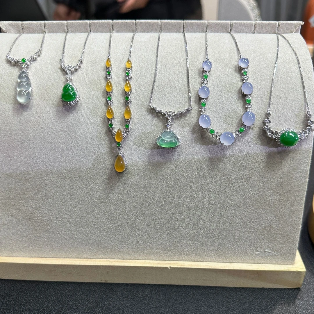 翡翠颈饰1件-18K金-多样性发货只发一件-Q13-JX|CXQ21