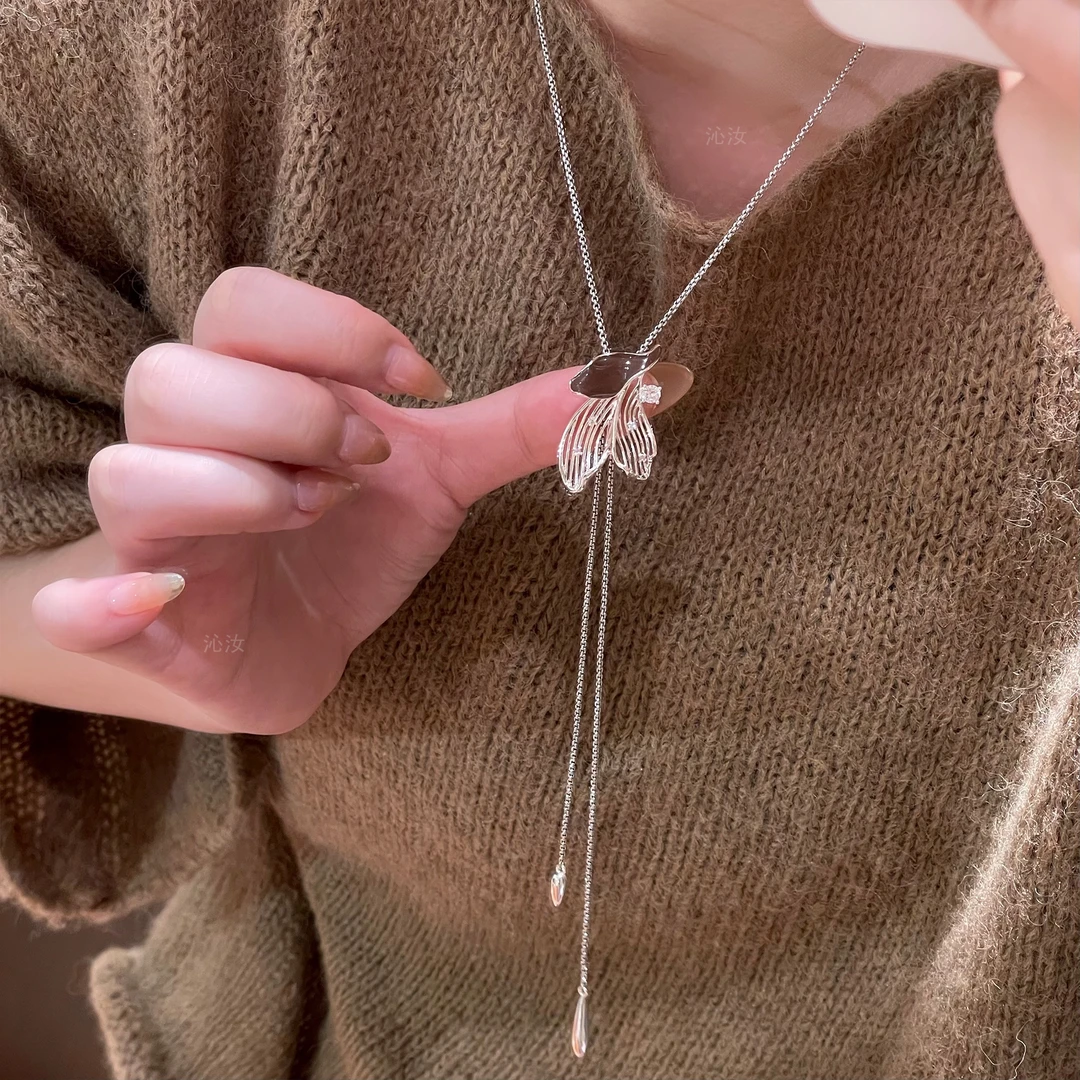 【沁汝饰品】F688银色树叶抽拉项链精致毛衣链咖色
