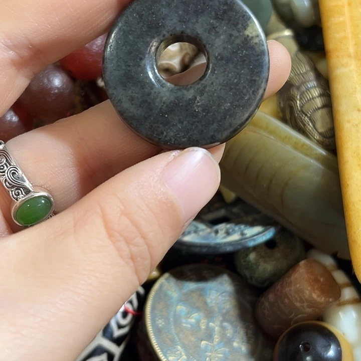 刘***山手工艺品琉璃欢迎光临小店