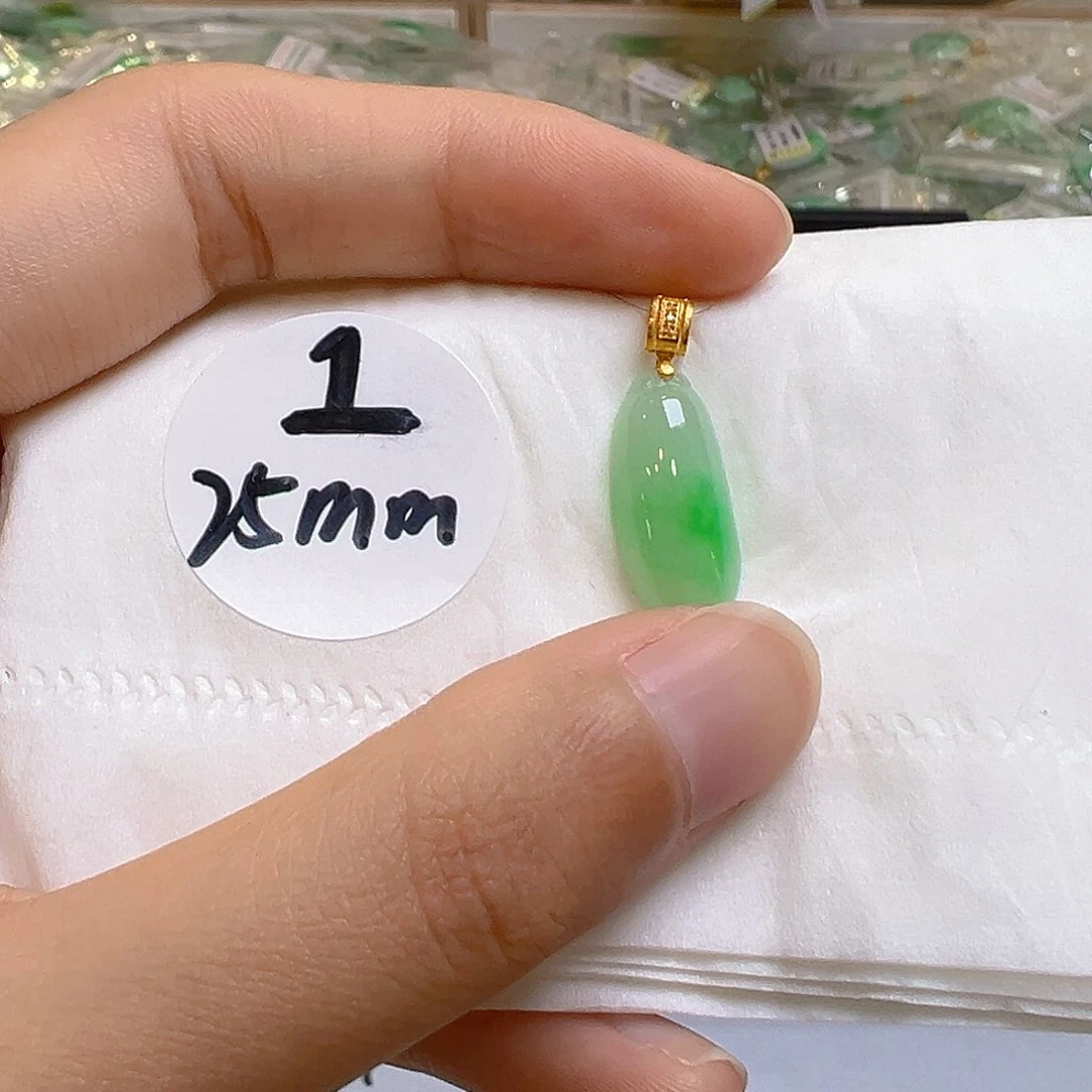 翡翠18K金镶嵌吊坠(不含链)翡翠