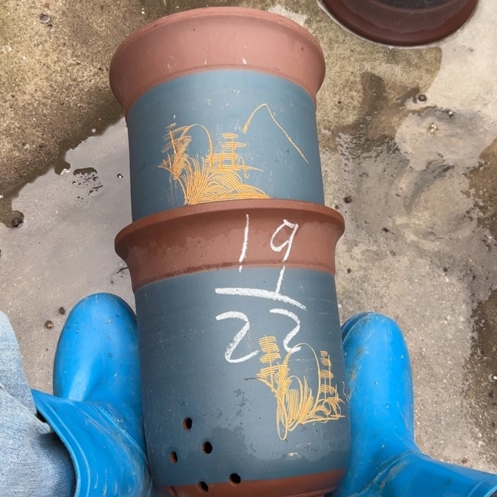 紫砂花盆紫砂的颜色