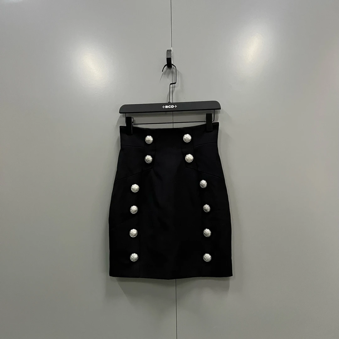 99新 maje （zz1) BALMAIN 黑色双排扣半身裙 36码 jc605103