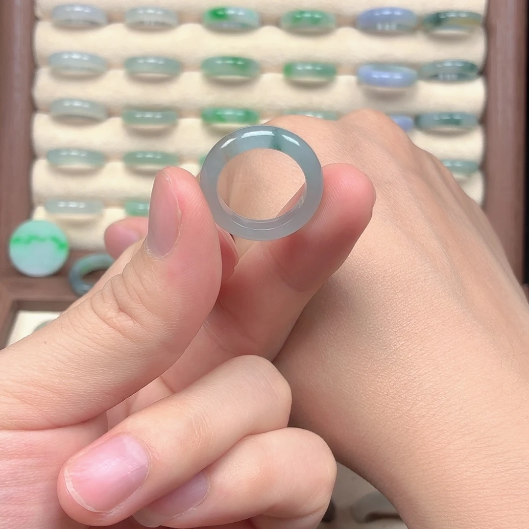 翡翠戒指未镶嵌圈口13