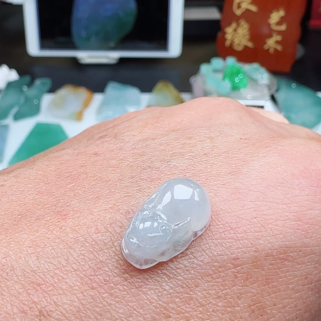 定制翡翠未镶嵌翡翠