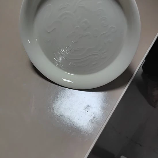 定瓷餐前盘龙纹餐前盘（微瑕）