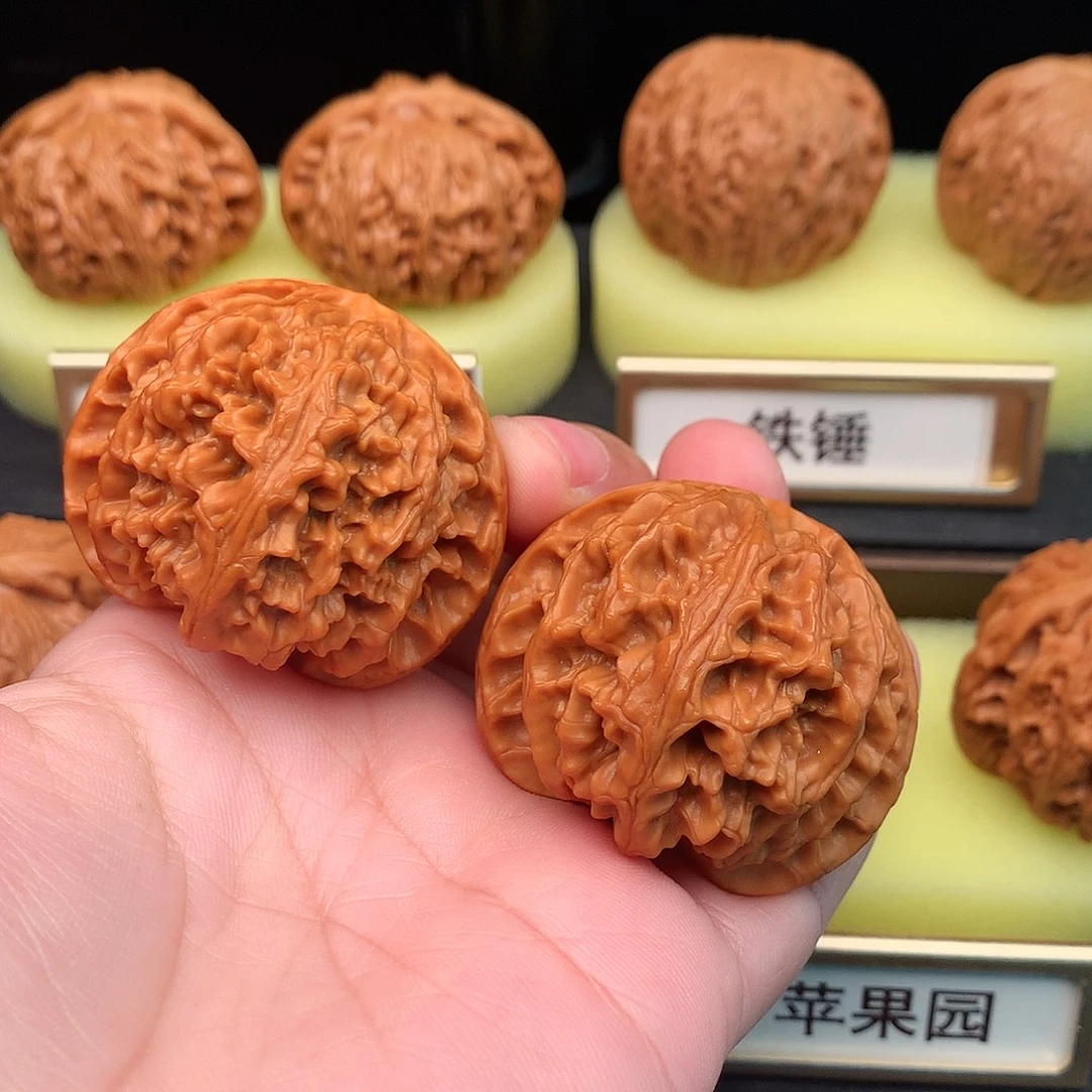 文玩核桃吊坠568号苹果园42