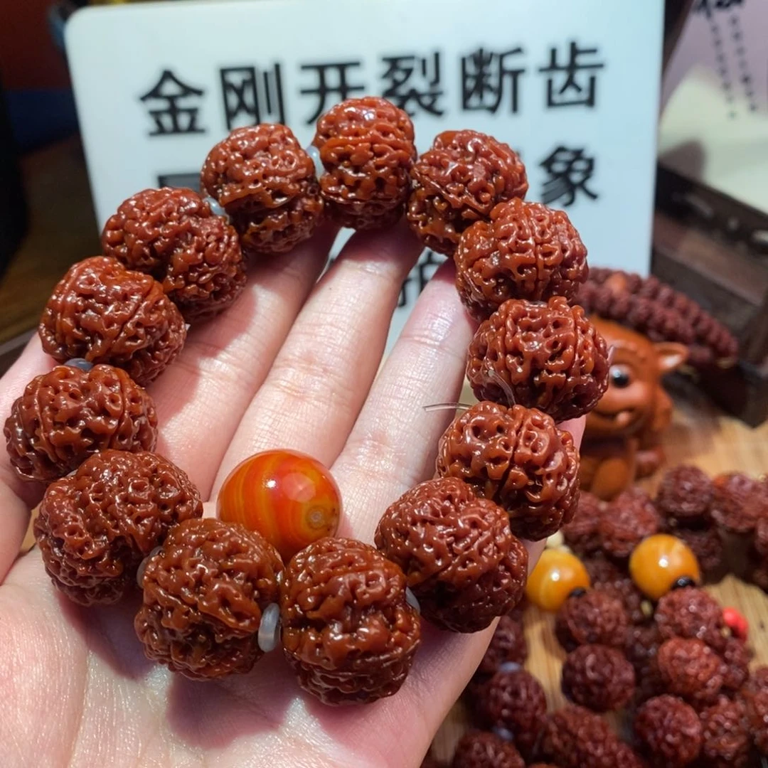 金刚菩提手串～226肉玉华