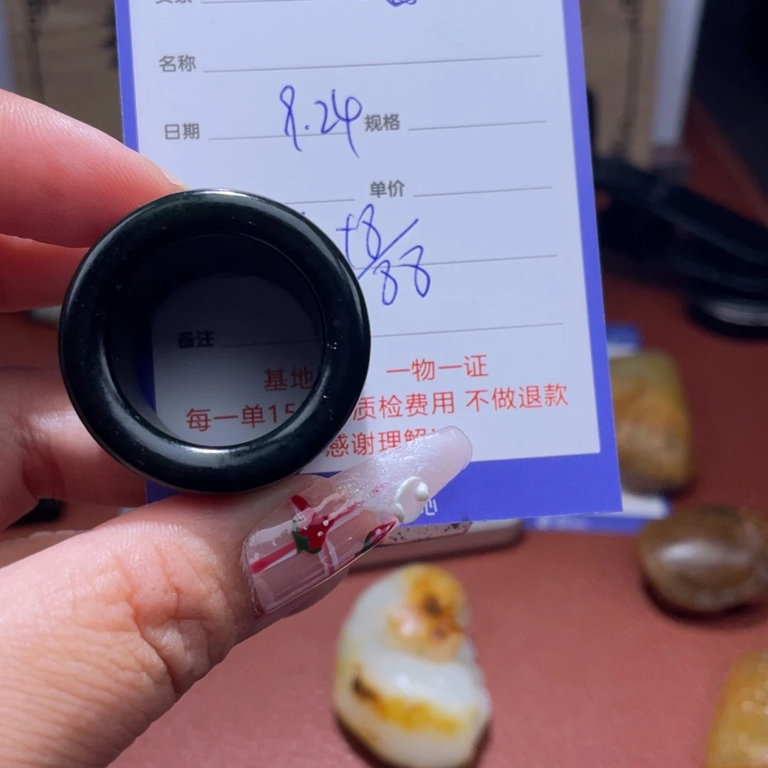 老***苗颈饰未镶嵌和田玉