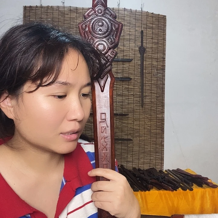 阿***亚紫檀木类成套家具
