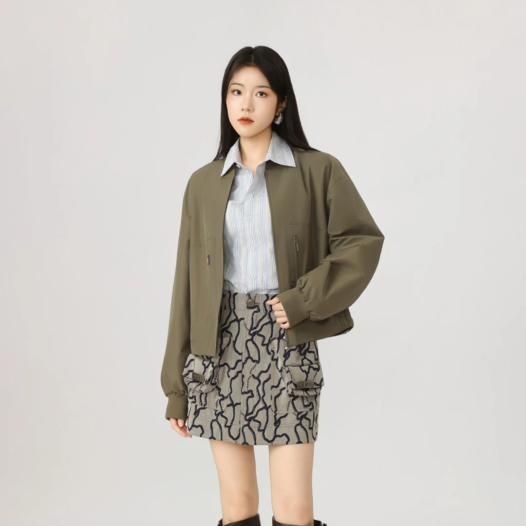 AMASS/阿玛施秋季酷飒工装风个性百搭休闲宽松显瘦短款外套540024