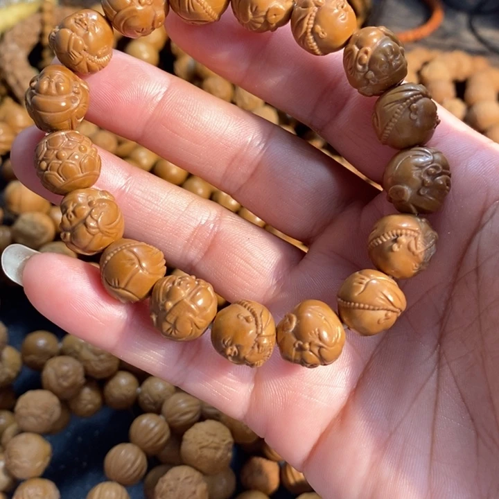 猴头核桃手串馮**?反油财迷