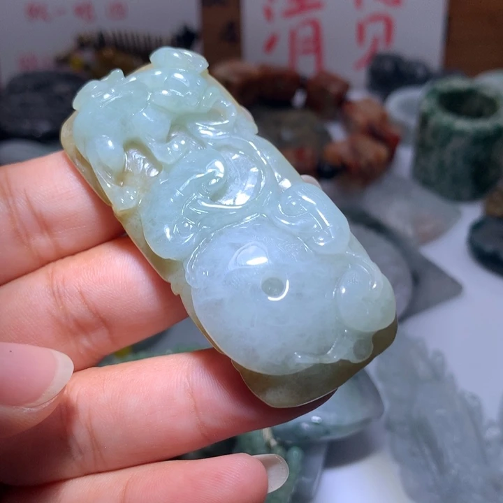 翡翠未镶嵌颈饰保真天然A货翡翠