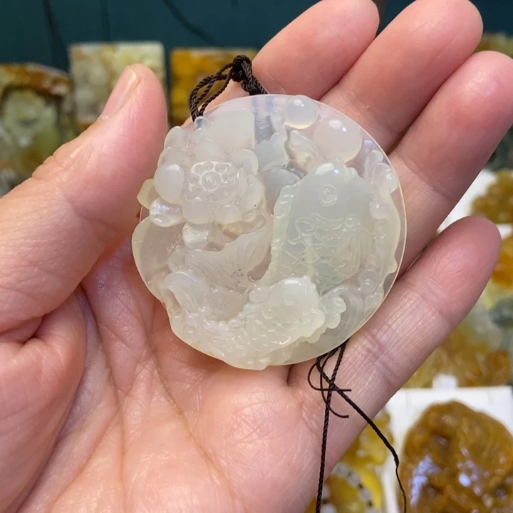 蛇纹石玉合金颈饰