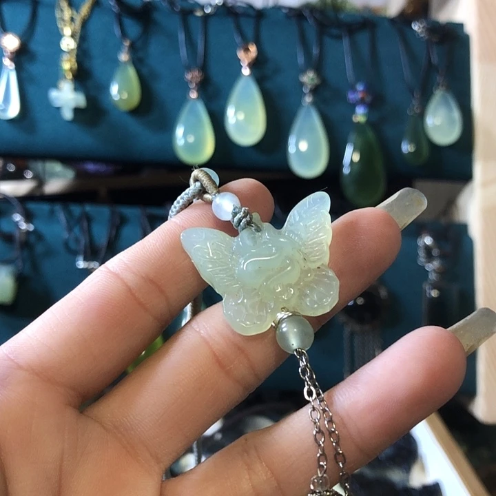 岫玉未镶嵌岫玉挂件