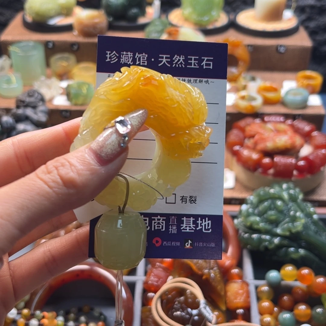 K***K蛇纹石玉未镶嵌戒指