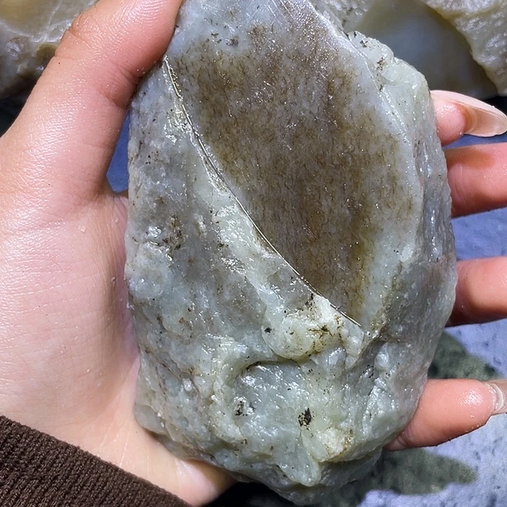 和田玉未镶嵌珠宝半成品