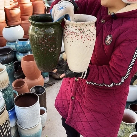 15口25高，瑕疵盆子