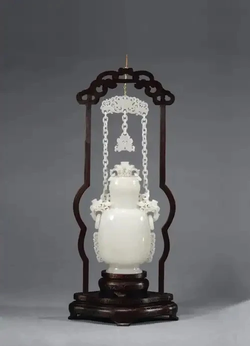 白玉镂空吊瓶精美雕刻客厅办公摆件