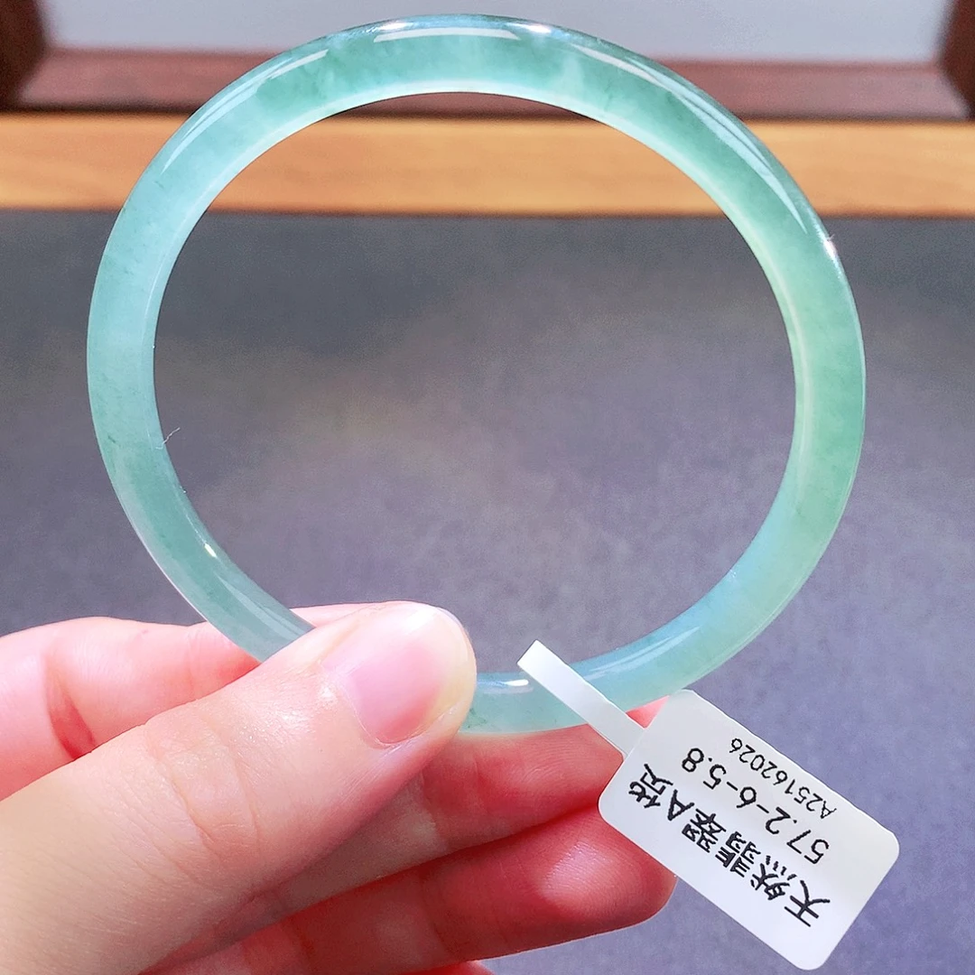 翡翠未镶嵌手镯天然翡翠