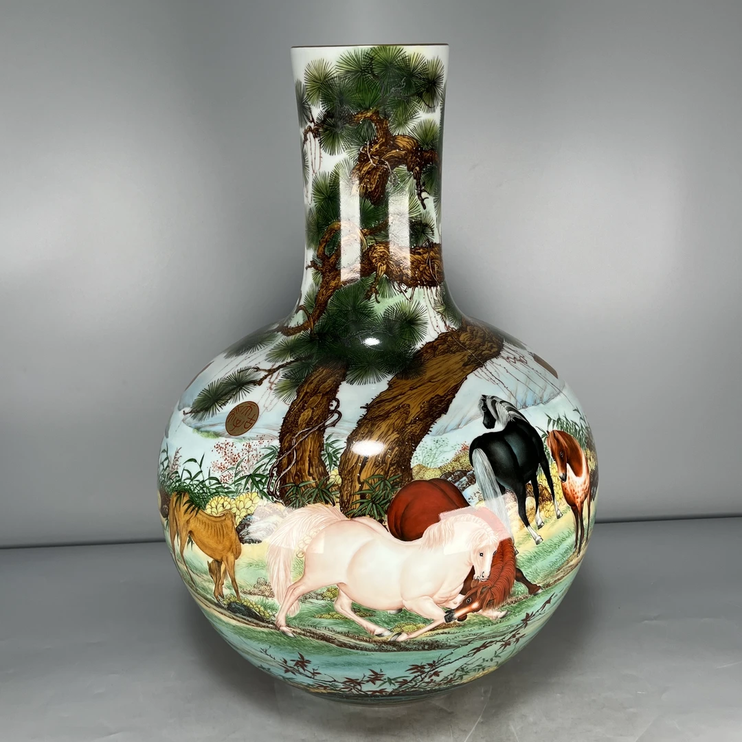 仿古瓷 仿古大清乾隆年制珐琅彩骏马图天球瓶