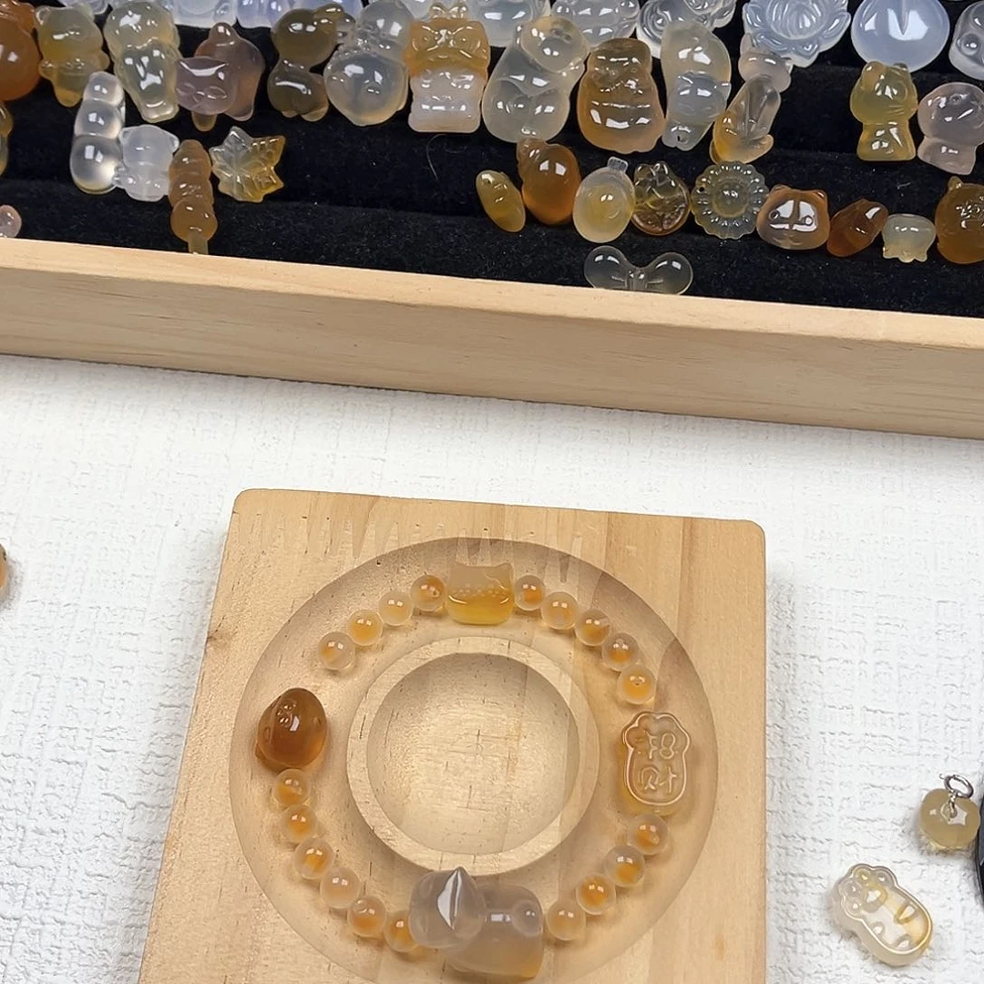 玛瑙/玉髓手镯合金心****冬