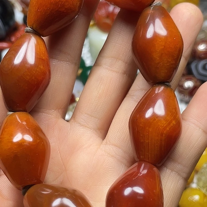 未镶嵌颈饰玛瑙/玉髓