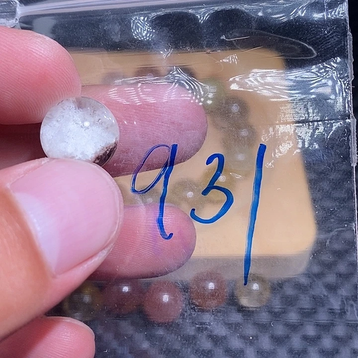 侯***词未镶嵌手链发晶天然水晶手串