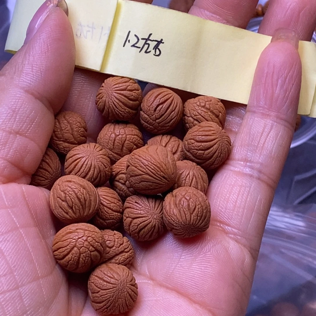 秦岭龙纹桃核手串