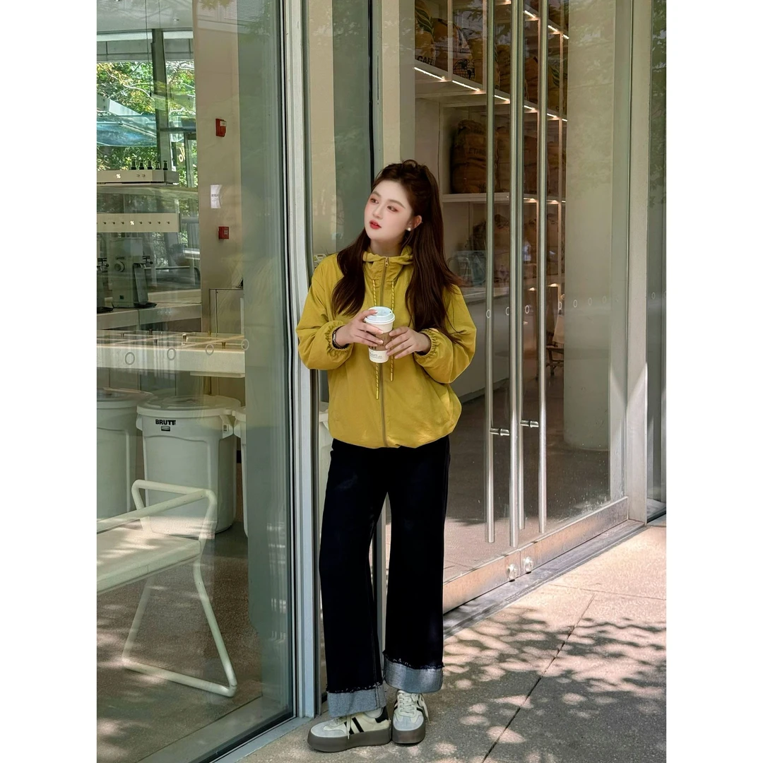 楠序【微胖冲锋衣】源子微胖女装 2025年秋装简约通勤冲锋衣YZ37165