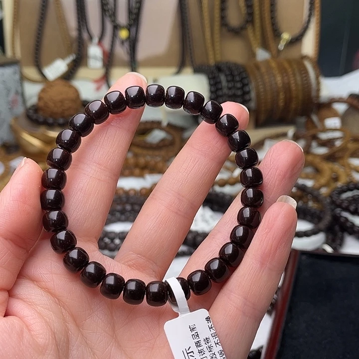 椰蒂吊坠N*H椰蒂8*7单圈手串孤品