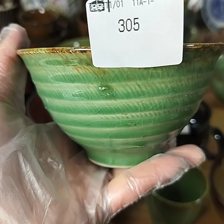 盘瓷片陶瓷杯盘壶碗都有