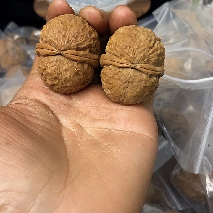 把件文玩核桃云南铁核桃基地18