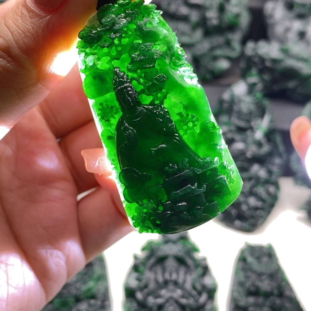 定制翡翠未镶嵌山水观音