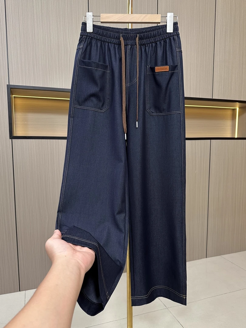 秋季气质妈妈装垂感松紧腰直筒牛仔裤女士宽松显瘦薄款休闲阔腿裤