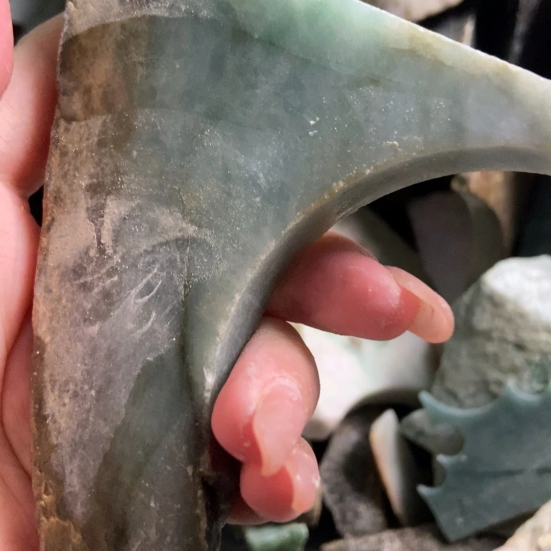 翡翠未镶嵌挂件天然翡翠