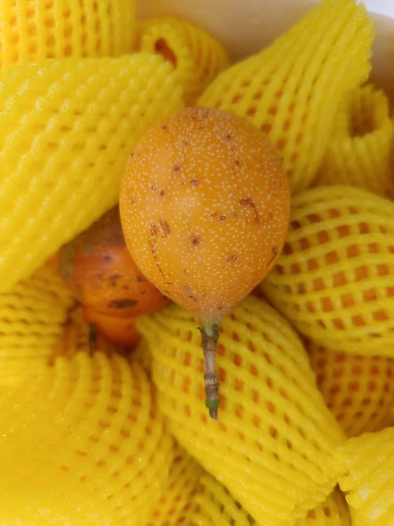 花斑果云南西双版纳热情果无酸特色热带水果产地直发