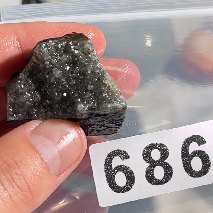 未镶嵌水晶大型摆件（非配饰）