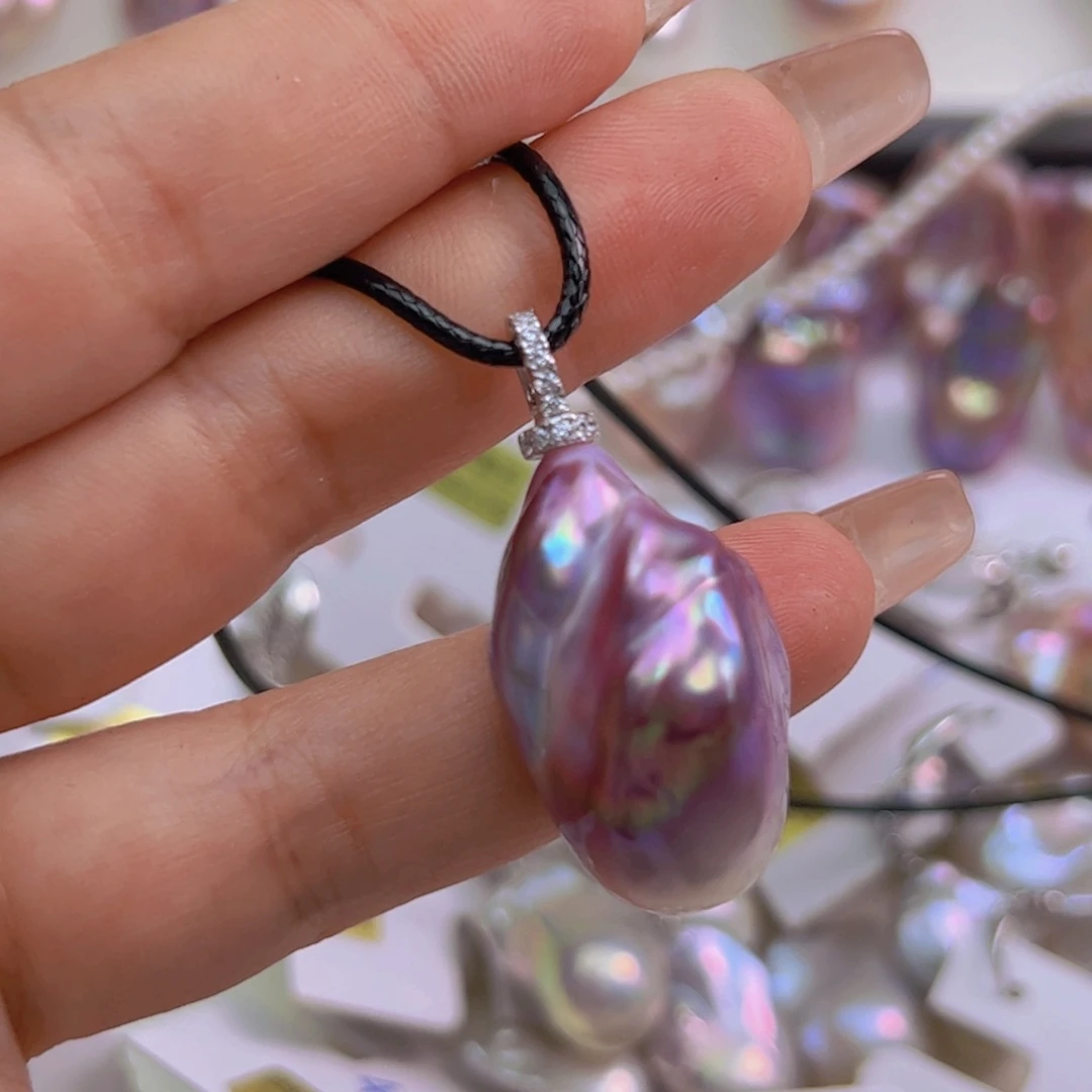 淡水珍珠吊坠(赠链)未镶嵌