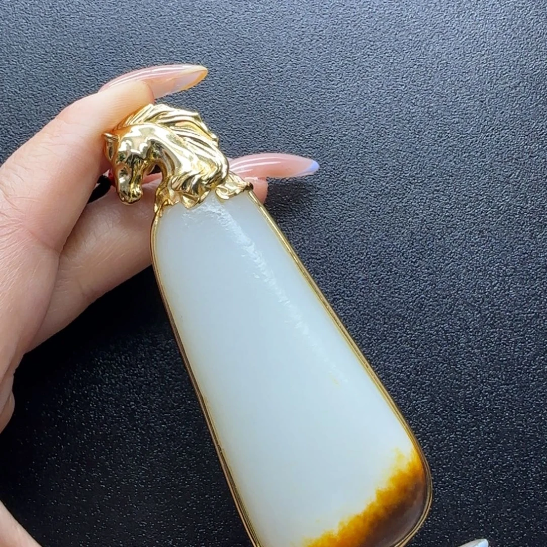 未镶嵌和田玉挂件