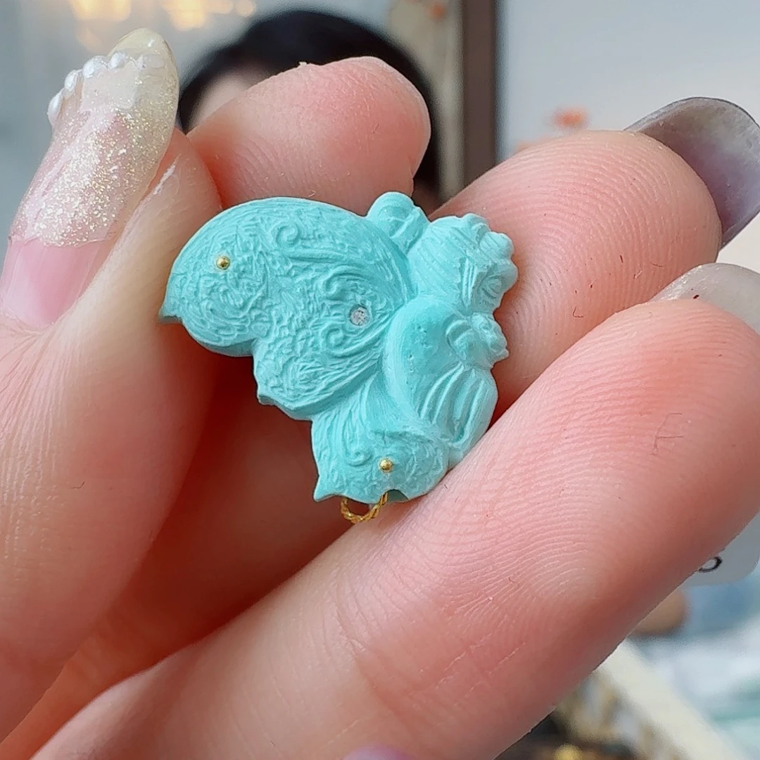 绿松石未镶嵌珠宝奇石