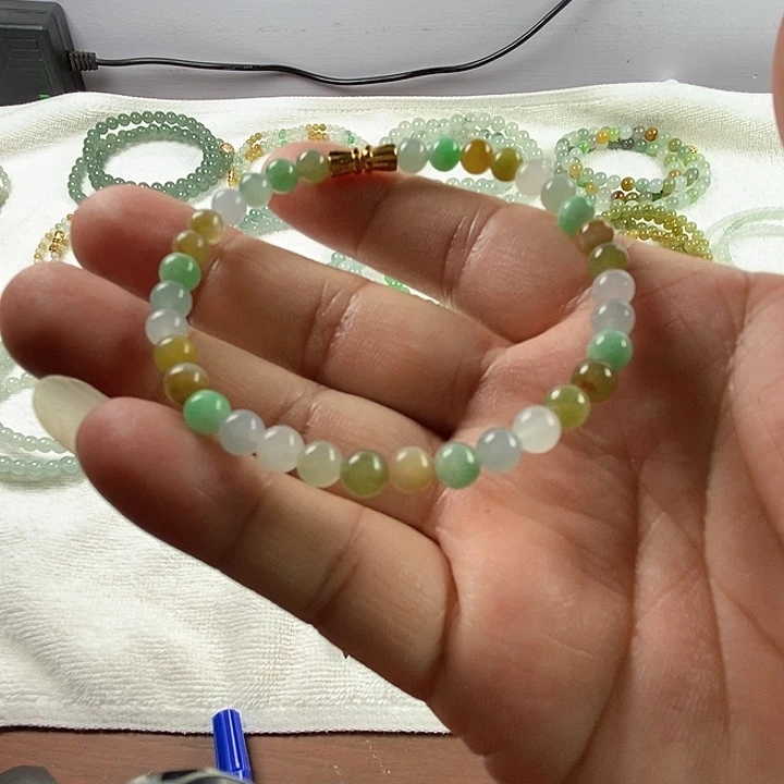 定制翡翠未镶嵌翡翠定制手串5.5