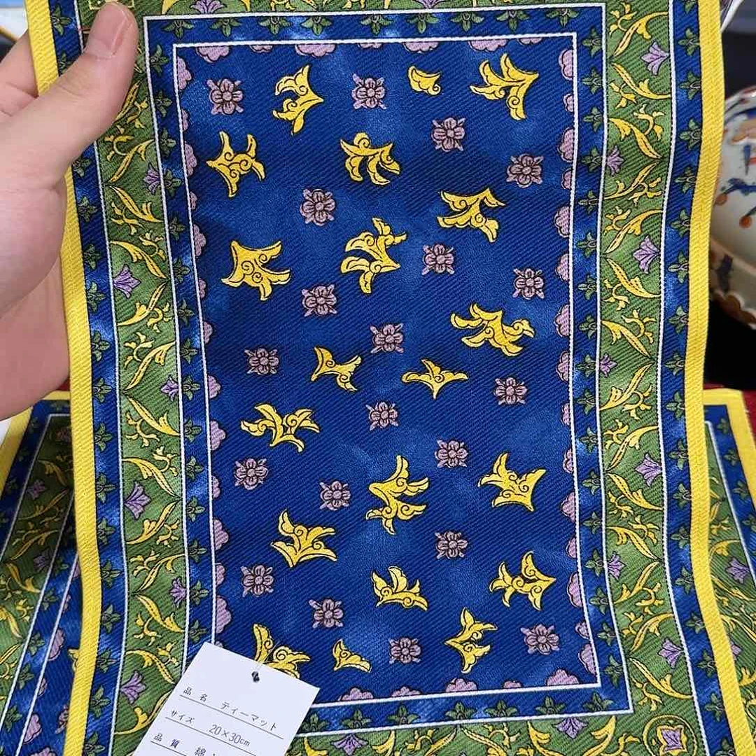 茶盏恭喜发财 万事如意