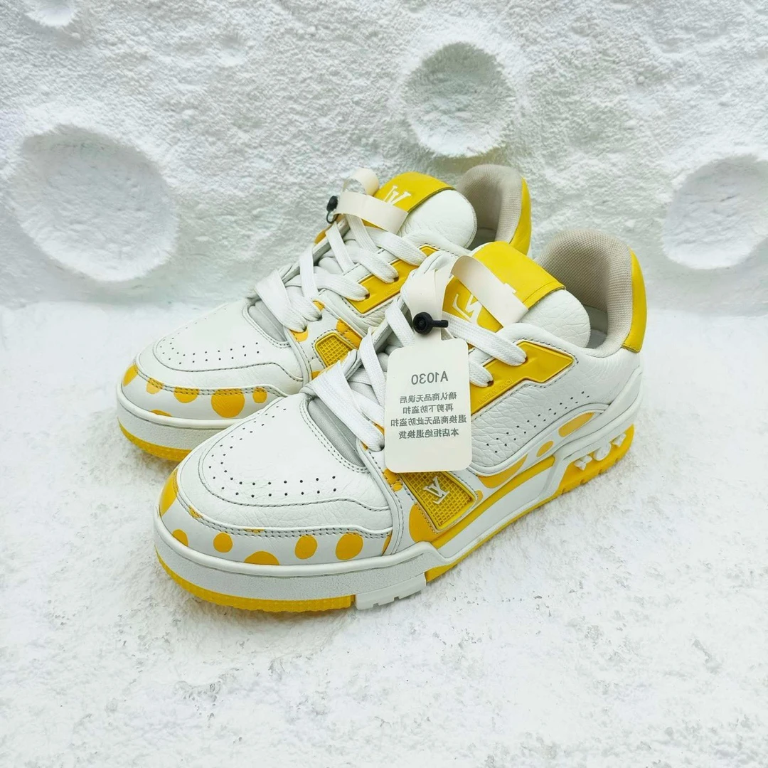 99新 LouisVuitton/路易威登 36.5码/黄白trainer女款/非全新