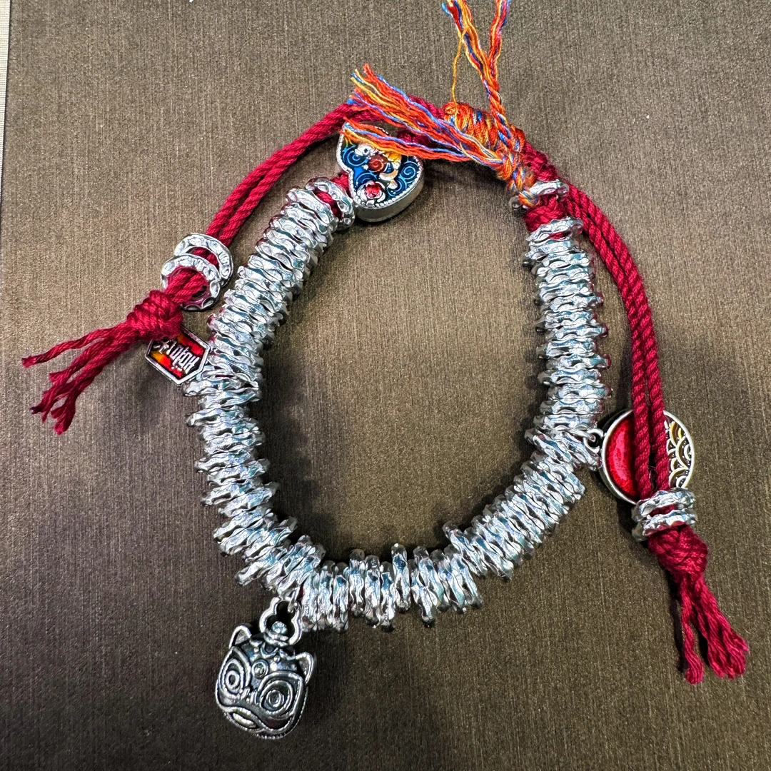 足银手链 精工红绳吞兽盘缠手链