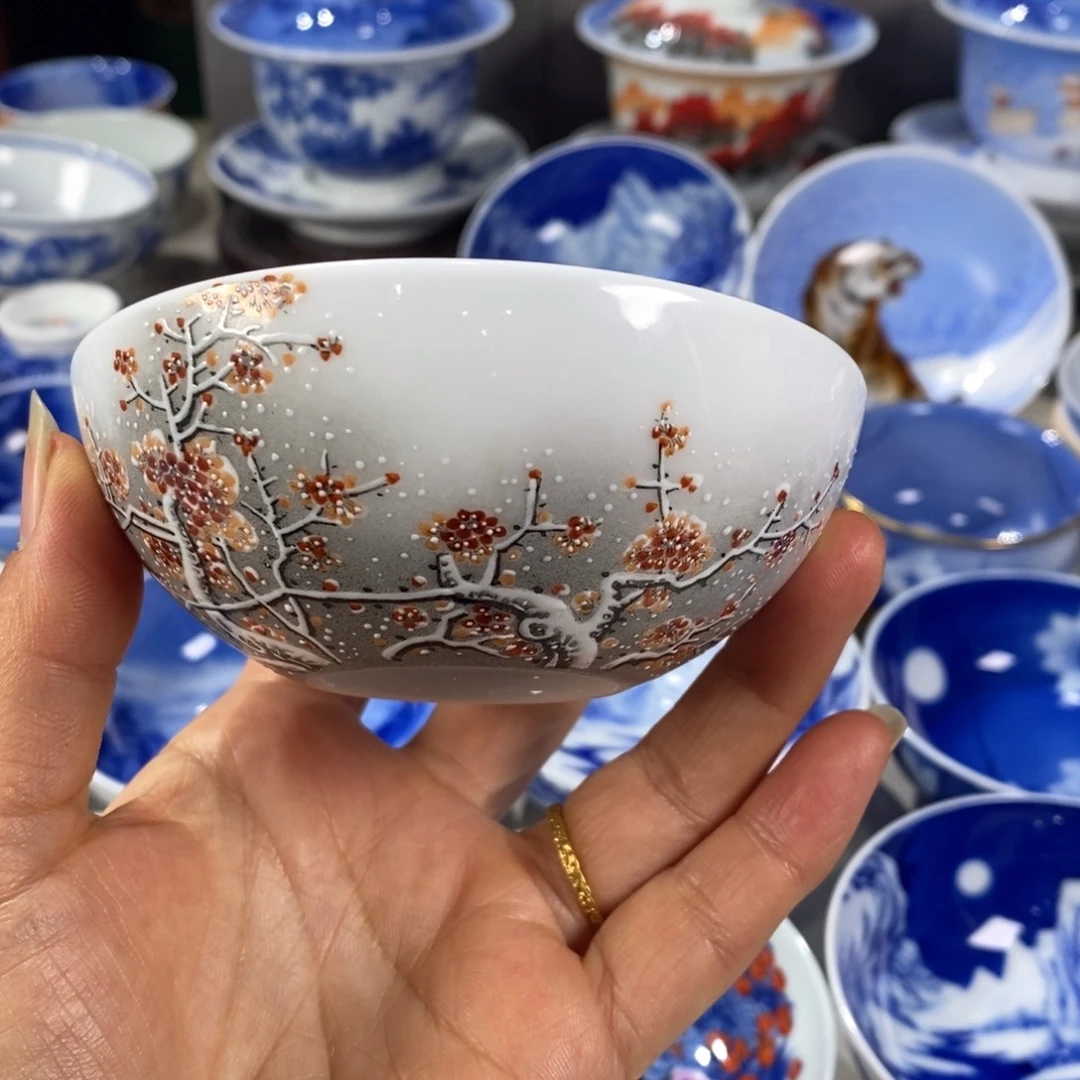 粉彩梅花主人杯杯