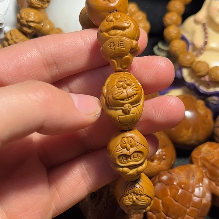 橄榄核手串/手链铁核哆啦A梦