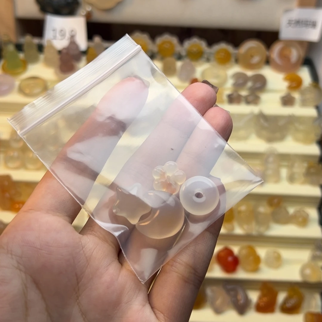 合金颈饰玛瑙/玉髓